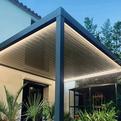 Pergola bioclimatique Attractive en aluminium