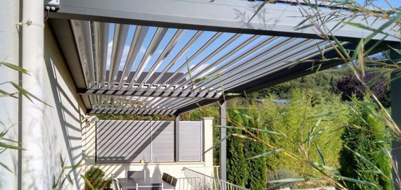 Pergola Bioclimatique sur mesure pour une terrasse sublimée