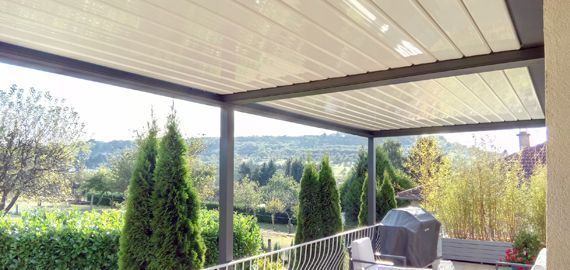 pergola bioclimatique terrasse