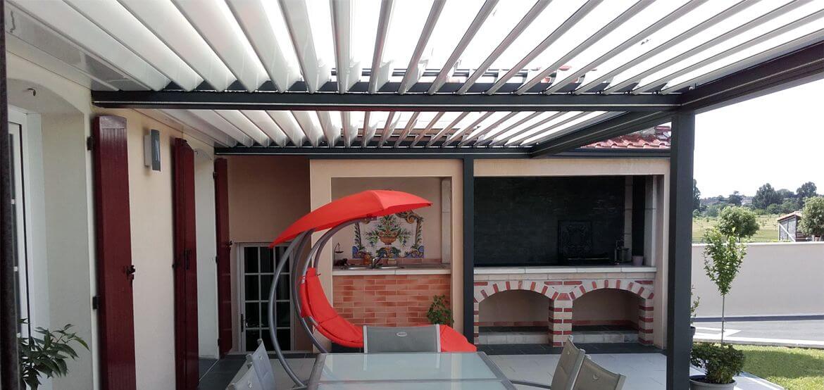 Pergola bioclimatique Design à lames orientables